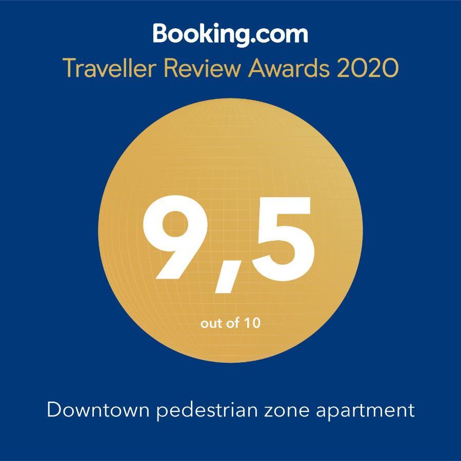 Downtown pedestrian zone apartment Bratislava Buitenkant foto